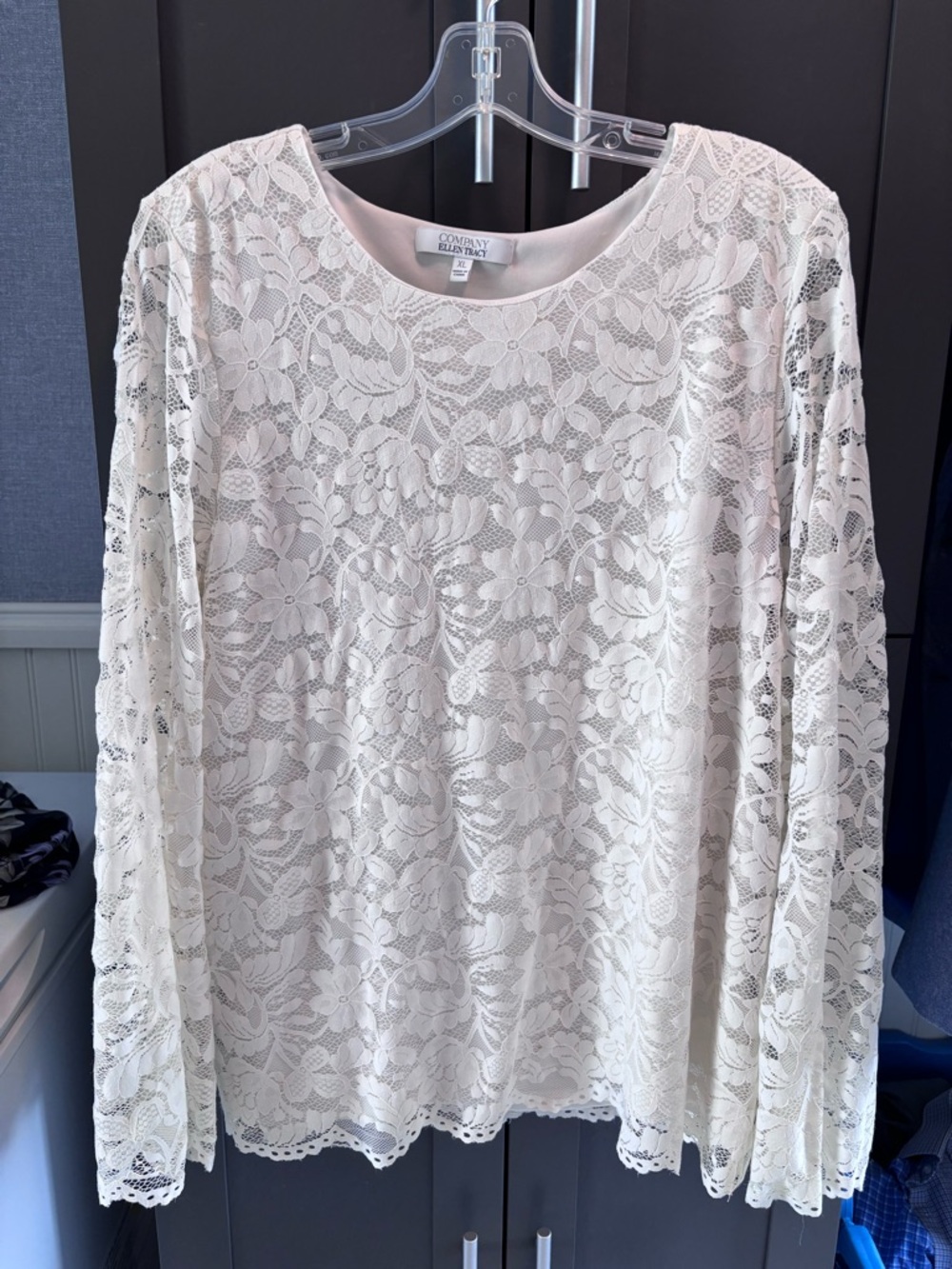 Ellen Tracy Cream Floral Lace Long-Sleeve Blouse